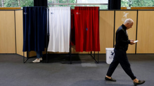 Macron lidera elecciones legislativas en Francia, sin mayor&iacute;a absoluta 