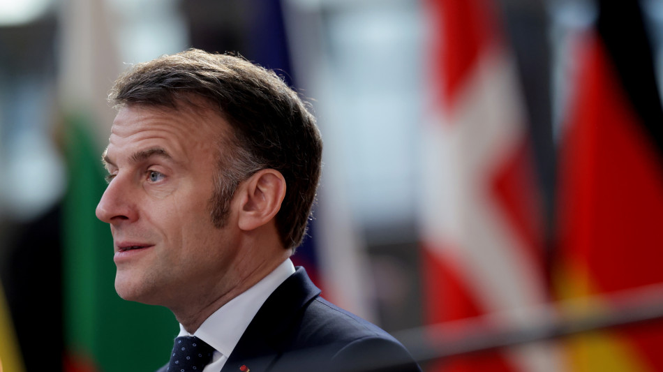 Macron, 'attacchi al gas sconsiderati, ci sia tregua per le festivit&agrave;'