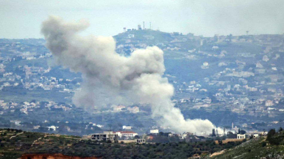 Cinq morts dans des frappes isra&eacute;liennes au Liban, le Hezbollah intensifie ses attaques