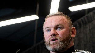 Rooney still pointless at Birmingham as Leicester win again