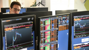 Borsa: l'Europa in rialzo ritocca i massimi, Milano +0,4%