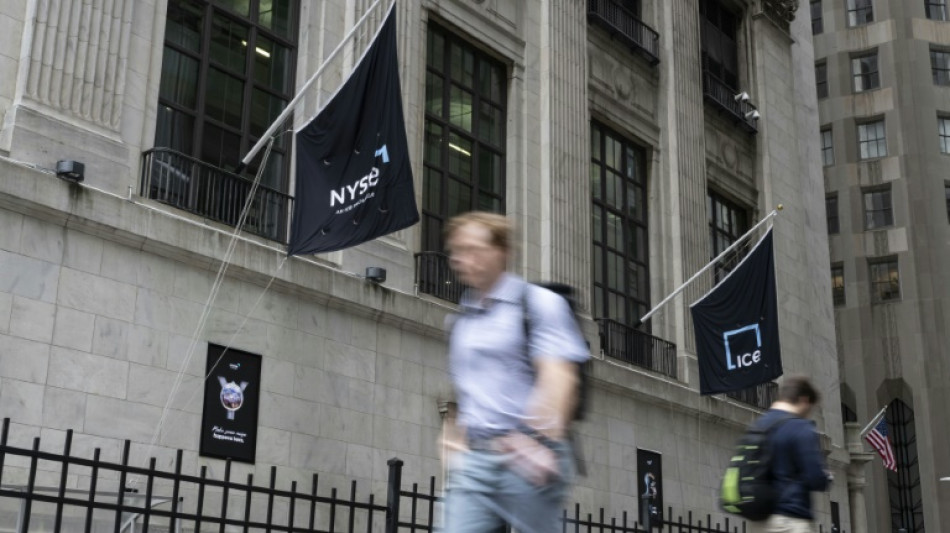 Wall Street en ordre dispers&eacute;, en attendant de nouveaux indicateurs