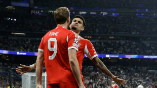 Red-hot Bayern on cusp of Bundesliga title as perfect week rolls on