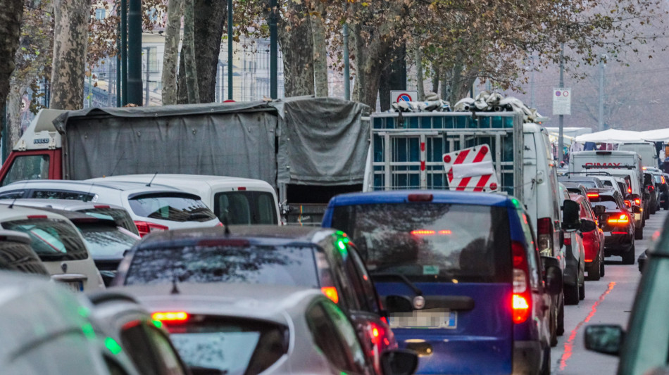 Legambiente, 8 citt&agrave; italiane sopra i limiti per le Pm10