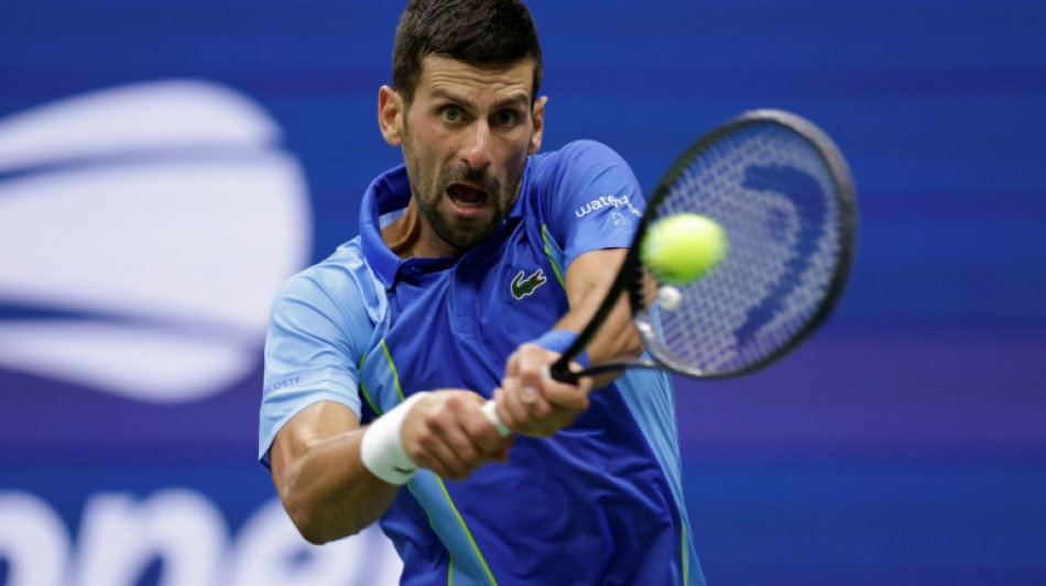 Djokovic diz que espera jogar at&eacute; os 40 anos ou mais