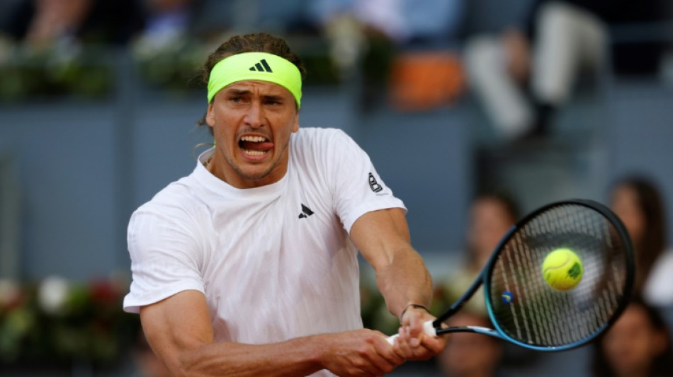 Zverev crashes as Swiatek scrapes into Madrid Open quarter-finals