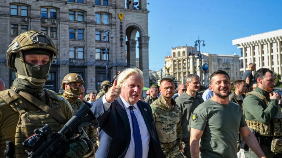 Britischer Premier Johnson trifft zu &Uuml;berraschungsbesuch in Kiew ein