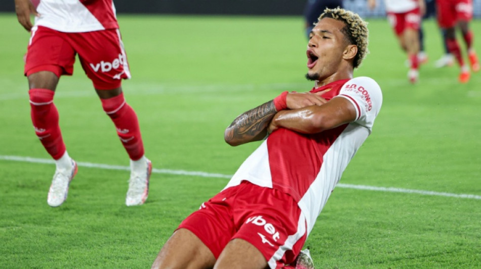 Monaco de Filipe Lu&iacute;s vence Olympique de Marselha e se isola na lideran&ccedil;a do Franc&ecirc;s