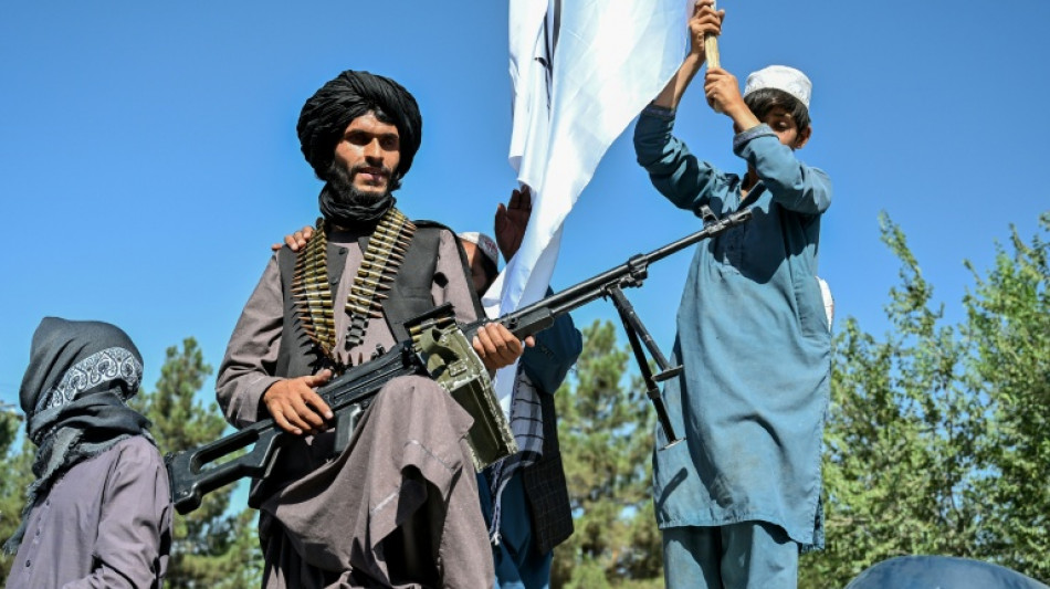 Drapeaux au vent, les dirigeants talibans c&eacute;l&egrave;brent leurs cinq ans &agrave; la t&ecirc;te de l'Afghanistan