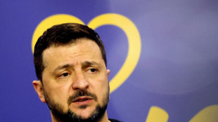 Ucr&acirc;nia pede mais sistemas de defesa antia&eacute;rea ap&oacute;s ataques russos deixarem 10 mortos