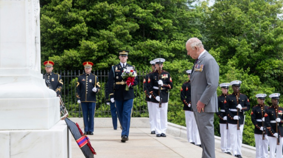 Le roi Charles se rend dans un cimeti&egrave;re militaire am&eacute;ricain au dernier jour de sa visite d'Etat