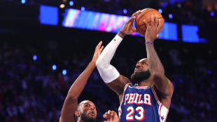 NBA: premi&egrave;re victoire de LeBron James &agrave; son nouveau domicile de Philadelphie