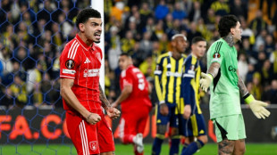 Forest boss Pereira makes perfect start with Fenerbahce rout in Europa play-offs