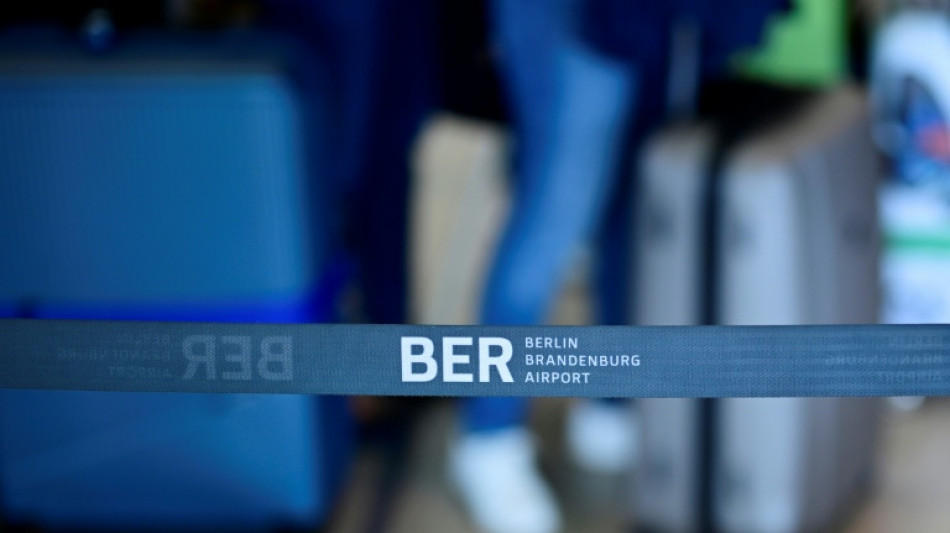 Alerte aux drones à l'aéroport de Berlin: les vols suspendus pendant près de deux heures