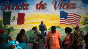 Con o sin T&iacute;tulo 42, la incertidumbre carcome a los migrantes a las puertas de EEUU