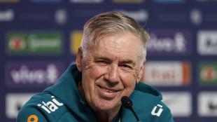 Un compleanno 'mondiale' per Ancelotti, i giocatori del suo Brasile lo festeggiano