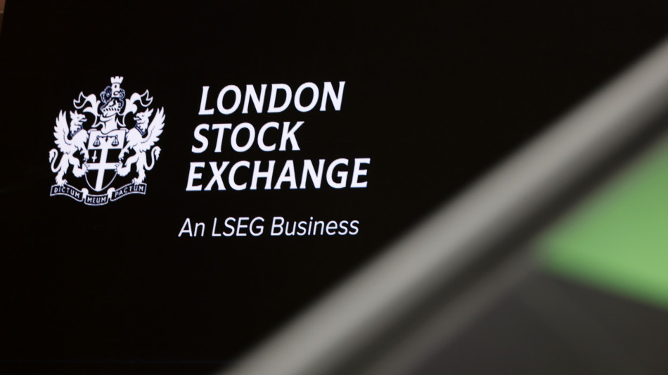 Borsa: l'Europa conclude incerta, Londra -0,4%