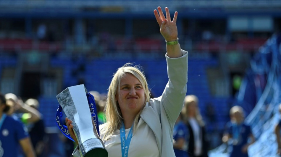 Chelsea boss Hayes confirmed as US women's soccer coach