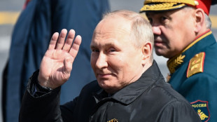 Putin dice que su ej&eacute;rcito defiende a la "patria" en Ucrania y pidi&oacute; evitar una nueva guerra mundial