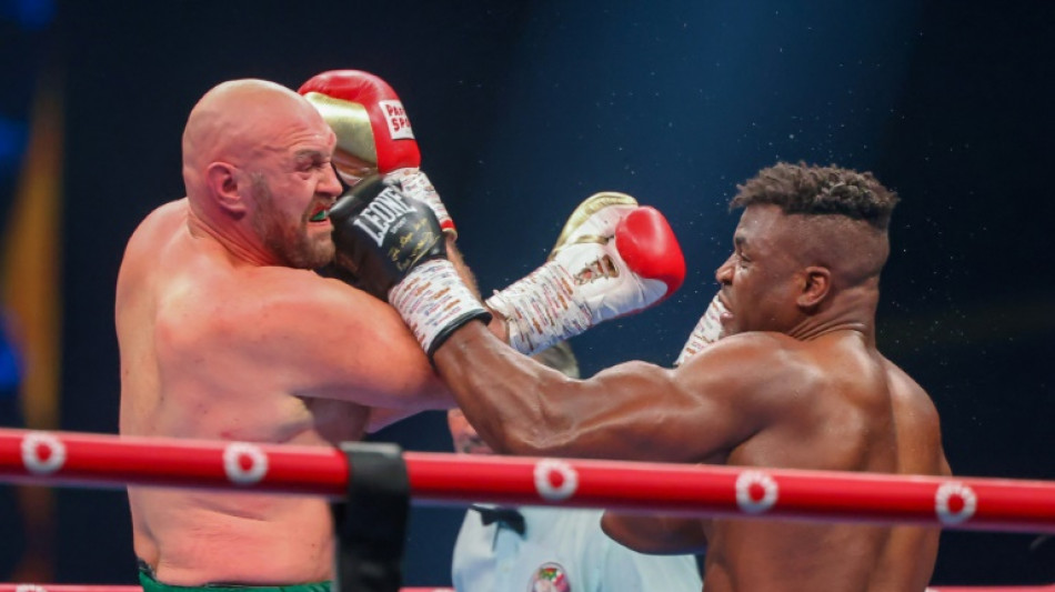 Tyson Fury wins split decision against MMA fighter Ngannou