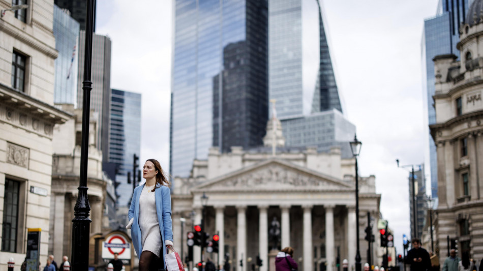 Borsa: Europa gira tutta al rialzo, corre Londra