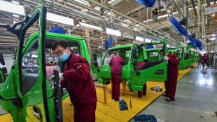 Chine: l'activit&eacute; manufacturi&egrave;re au plus bas depuis deux ans
