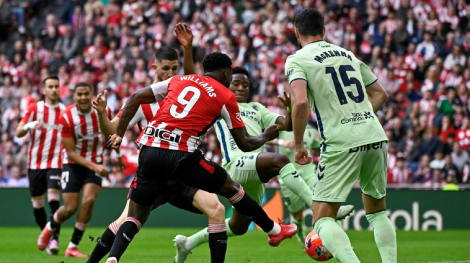 Bilbao edge Las Palmas to close on Champions League qualification