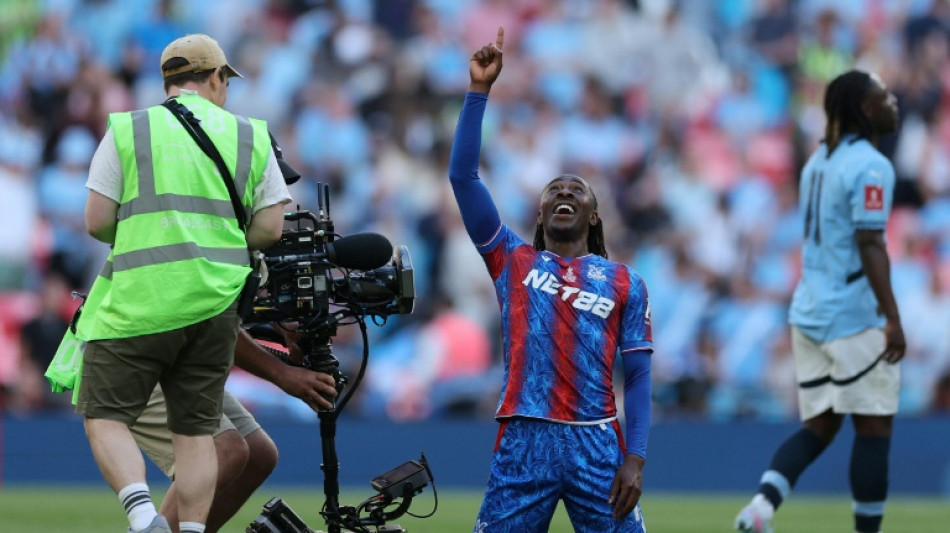 Palace's Eze on verge of Arsenal move as he misses European tie