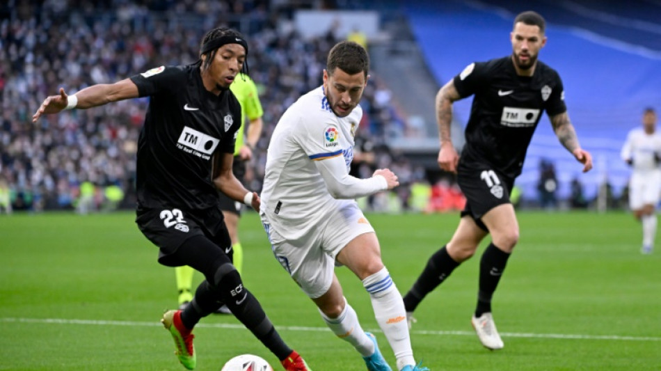 Hazard es operado con &eacute;xito para retirarle una placa del peron&eacute; derecho