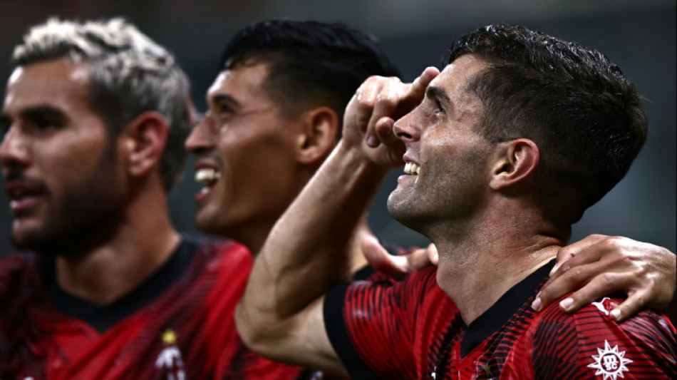 Pulisic strikes, Giroud saves as Milan move top in thriller at Genoa