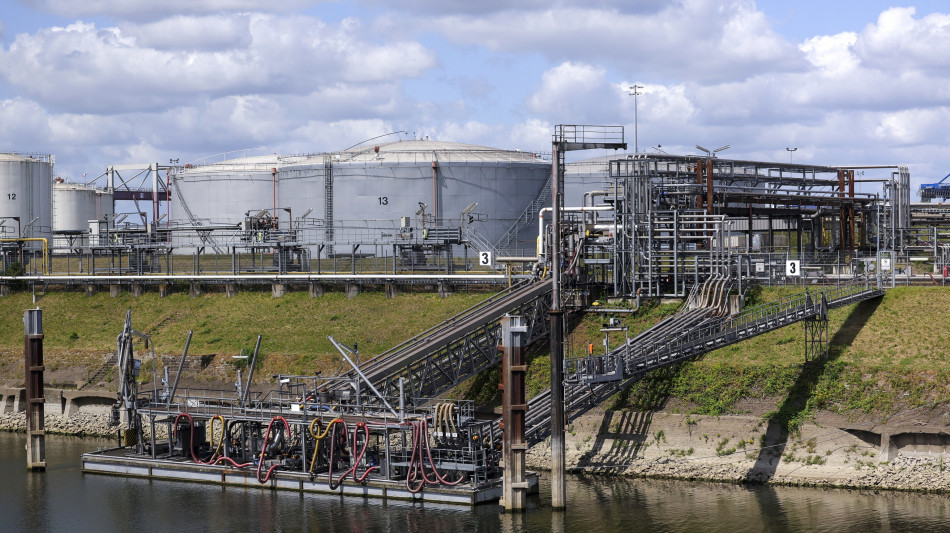 Il prezzo del gas in avvio &egrave; stabile sopra i 33 euro