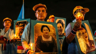 Thaïlande: décès de la reine mère Sirikit, figure glamour et puissante de la monarchie