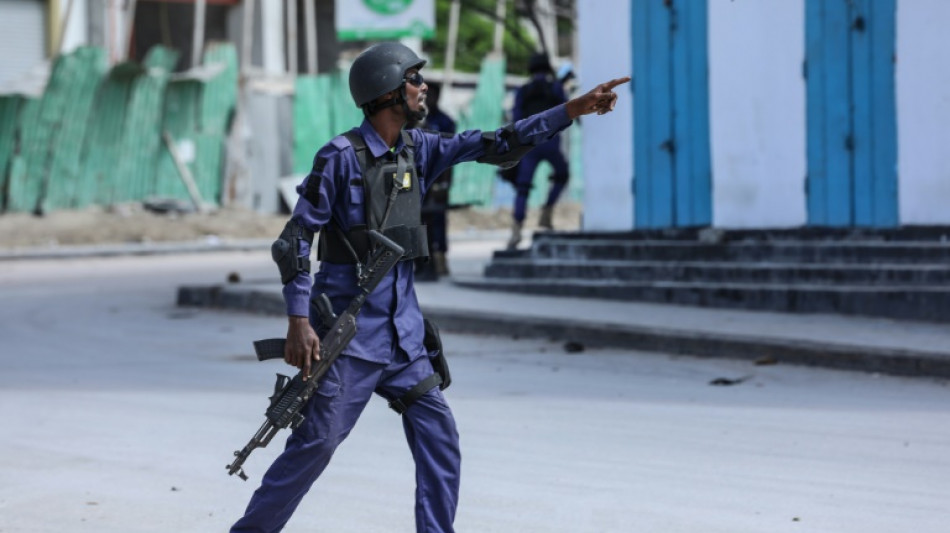 Sicherheitskr&auml;fte beenden Angriff von Shebab-Miliz  auf Hotel in Mogadischu
