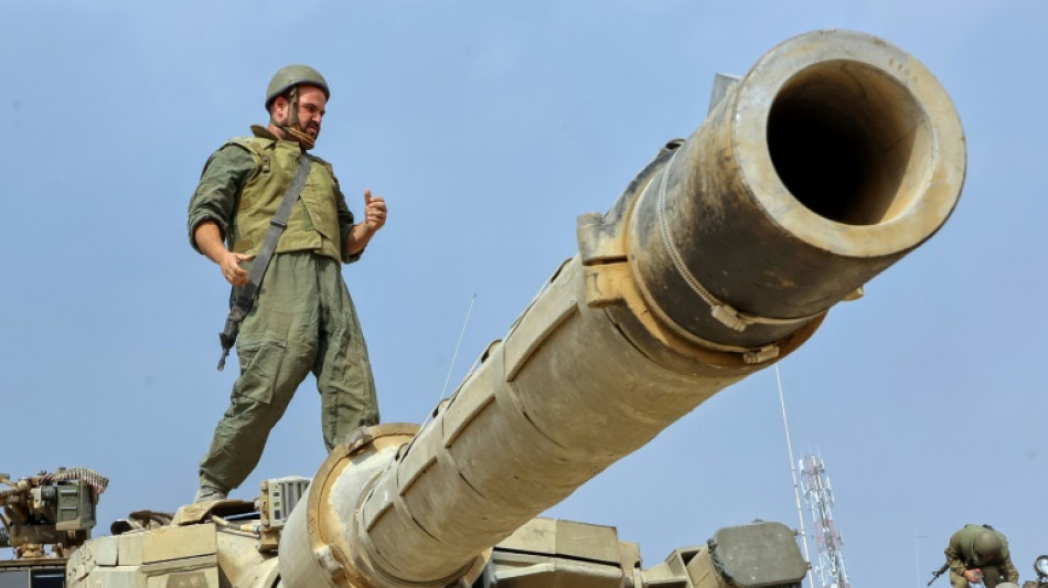 Israeli artillery fires on Gaza every 30 seconds