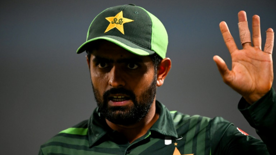 New Zealand into World Cup semi-finals as Pakistan crash out