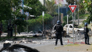 Estado de emerg&ecirc;ncia no territ&oacute;rio franc&ecirc;s da Nova Caled&ocirc;nia ap&oacute;s 4 mortes em dist&uacute;rbios