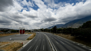 Un cami&oacute;n embiste una fila de veh&iacute;culos y deja al menos 8 muertos en Venezuela