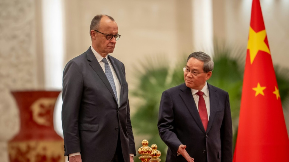 Merz anuncia un pedido chino de cerca de 120 aviones a Airbus durante su visita a Pek&iacute;n