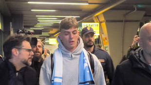 Calcio: visite mediche per Maldini, poi la firma con la Lazio (2)