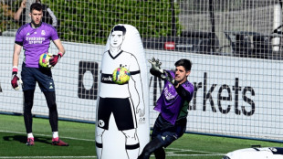Courtois, lesionado, anuncia que n&atilde;o disputar&aacute; Euro-2024