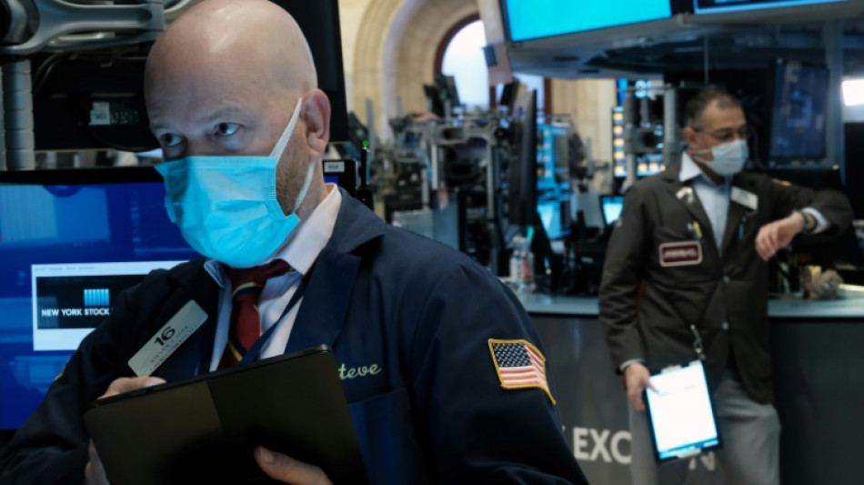 Wall Street bat en retraite face &agrave; l'escalade des taux