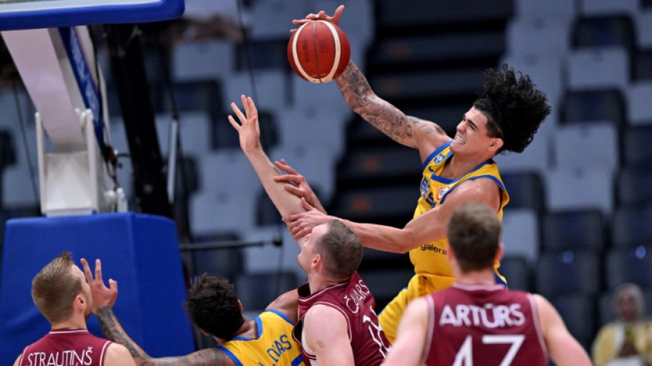 Brasil perde para Let&ocirc;nia e se despede da Copa do Mundo de basquete