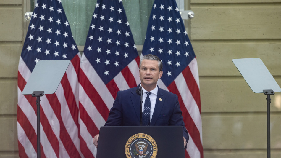 Il Pentagono smentisce Trump, 'carenza di munizioni per la guerra con l'Iran'