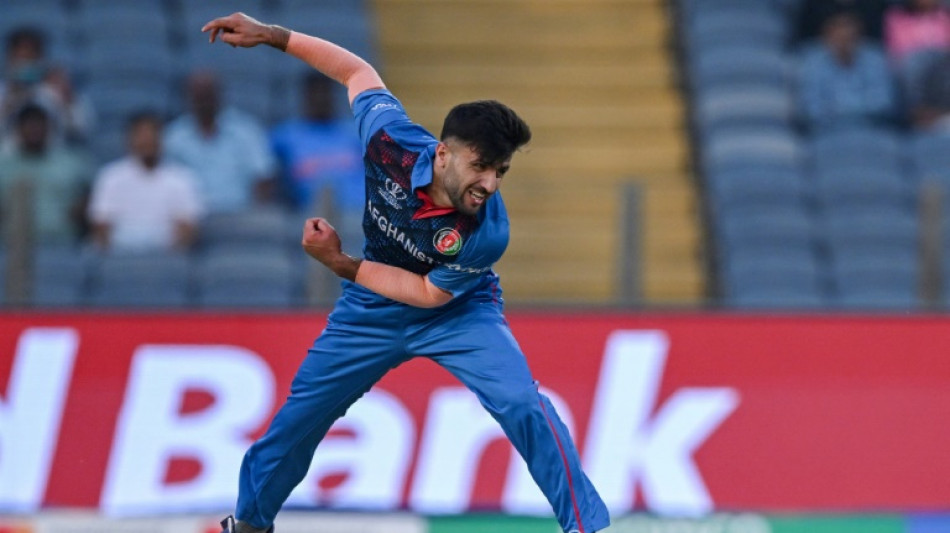 Farooqi strikes as Afghanistan dismiss Sri Lanka for 241