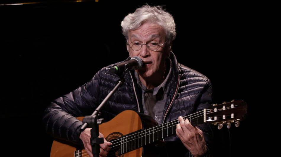 Caetano Veloso chiede un risarcimento per gli insulti ricevuti in campagna elettorale