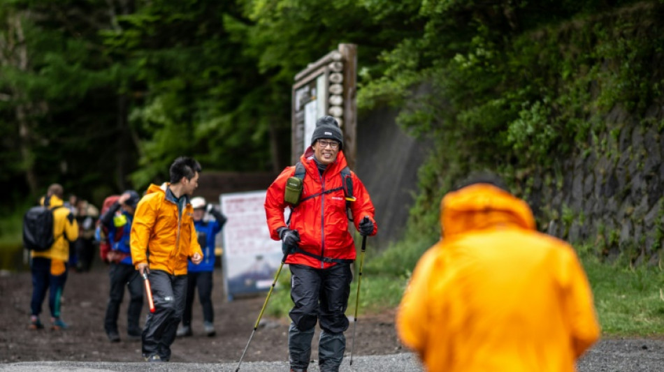 Au pied du mont Fuji, les randonneurs plut&ocirc;t favorables au paiement d'un droit d'acc&egrave;s