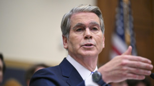 El secretario del Tesoro de EEUU anuncia que se reunir&aacute; con su hom&oacute;logo chino este fin de semana