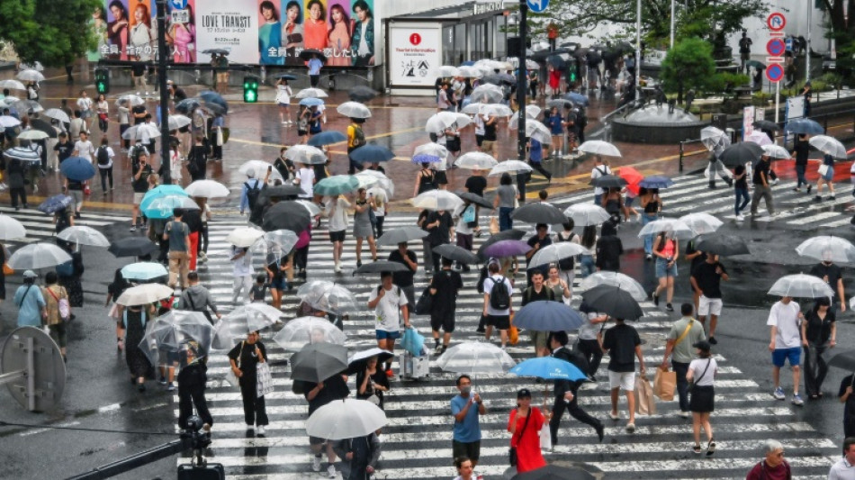 Japon: un typhon "tr&egrave;s fort" touche la r&eacute;gion de Tokyo