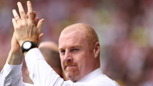 Dyche sidesteps Everton finance questions