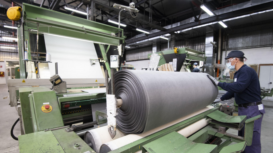 Eurostat, in Italia l'occupazione sale al 62,5% ma &egrave; l'ultima in Ue